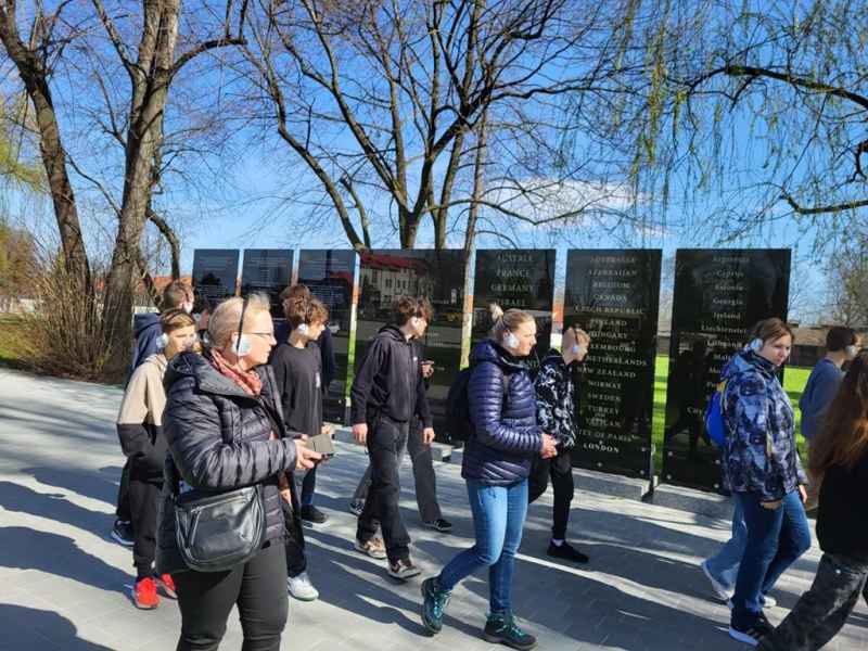 Wizyta kl.8 w Muzeum Auschwitz-Birkenau